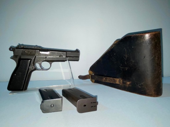 Rare Browning MK I FN 9mm HP Semi-Auto Pistol,Holster,2 Mags Inglis, Canada Under a Chinese Contract