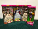 Lot of 4 Barbies #771