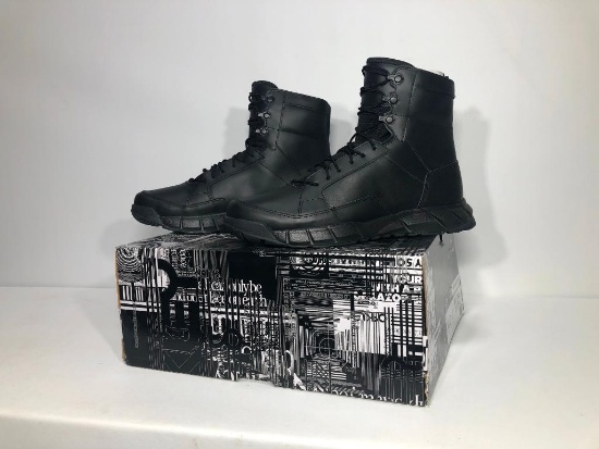 Oakley Light Assault Boot US Size 10 Black - New In Box, MSRP: $160.00