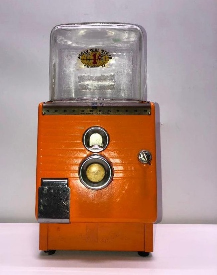 Northwestern Penny Vending Machine with World Wide Mfg. Co. Glass Top