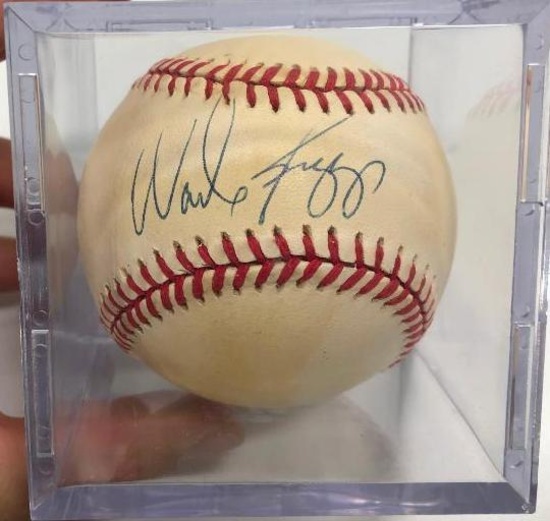 Autographed Wade Boggs Offical MLB Baseball Autographed JSA Authentic