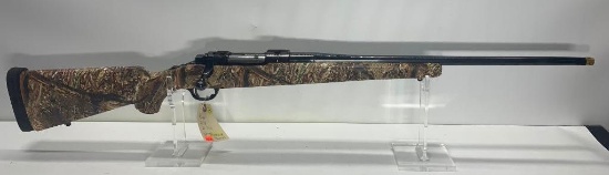 Ruger M77 .22-250 - 22in Treaded Barrel, Camo Wrap