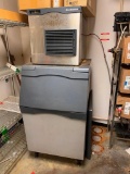 Non-Working Scotsman Prodigy Ice Machine w/ Large Bin/Hopper & Non-Working Heat Lamp