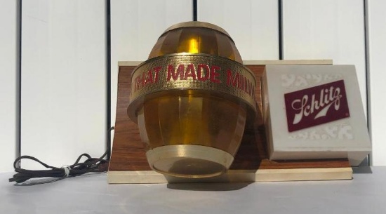 Vintage Schlitz Beer Light
