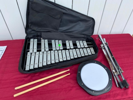 Nice Quality Xylophone w/ Stand, Sticks and Case