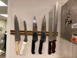 Magnet Knife Rack w/ 6 knives