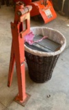 T-Post Remover, Hamper