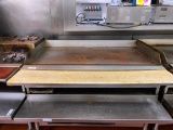 JADE Range 4-Burner Gas Flat Top Griddle 48in x 24in Cook Surface