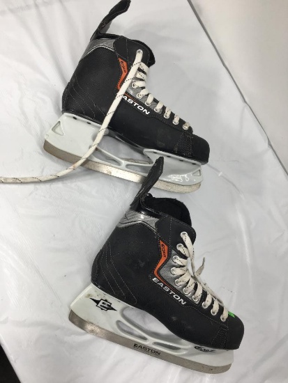 Size 8 Easton Hockey Skates