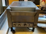 Holman B710 Conveyor Oven, Countertop Model, Sandwich / Pizza Conveyor Oven, Stainless Steel