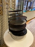 Pizza Pan Rack w/ Pizza Pans