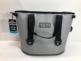 YETI: Hopper 30 Gray