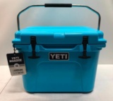 YETI Roadie 20 - Reef Blue (Discontinued Style)