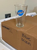 Lot of 17 Blue Moon Glass Beer Pint Glasses, 16oz