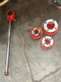 Ridgid Pipe Threader w/ 3 Dies, 1-1/2in, 1in, 3/4in Dies