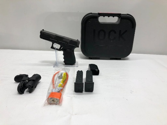 Glock G19 Gen 4 FXD 9mm w/ Factory Case & 3 Magazines SN: BKFF857