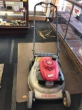 Honda Lawn Mower, Self Propelled, EZ Start