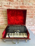 Wurlitzer Accordion w/ Case - Vintage