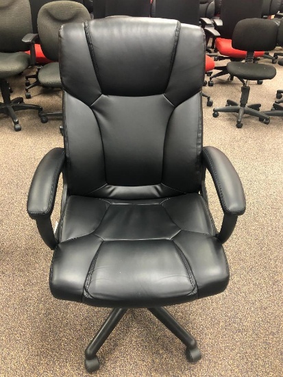 Newer Office Chair by Global Furniture, Mfg. 09/18 - Fixed Arms, Padded, Rolling, Adj. Height