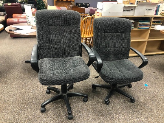 Lot of 2 Office Chairs, Matching, Fixed Arms, Adjustable Height, Padded Upholstery