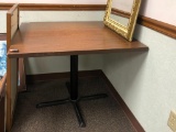 Single Pedestal Restaurant Table - 36in x 36in x 29in