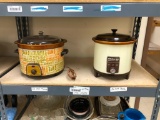 2 Slow Cookers