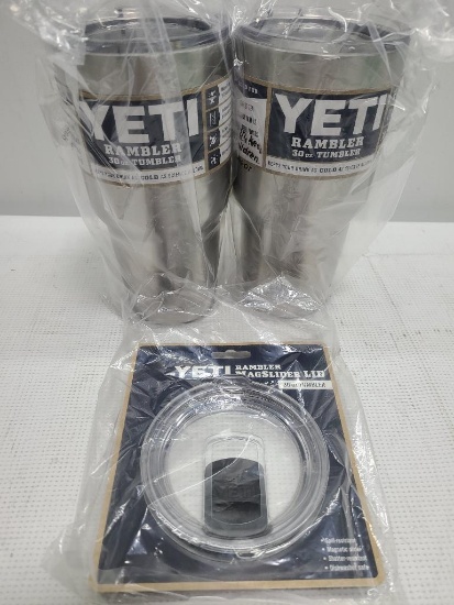 (2) YETI Rambler 30 oz Tumblers w/ Mag Slider Lid