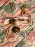 Assorted Brooches