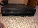 Vintage Electronics, Luxman Tuner Amplifier, Yamaha Keyboard, VCR