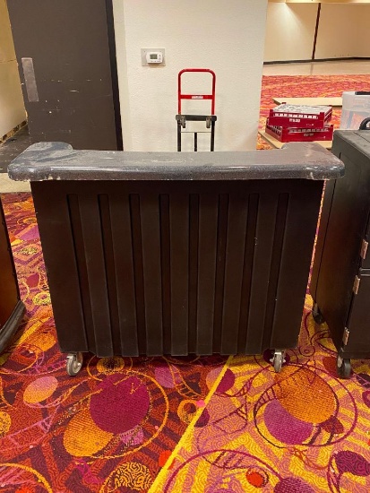 Cambro BAR540110 Black Cambar Small 54 Inch Economy Portable Bar, Mobile