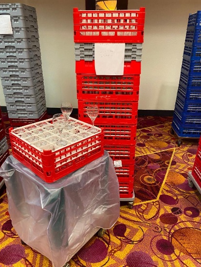 200 Wine Glasses, 10oz, 8 Racks of 25/Rack w/ Glass Rack Dolly
