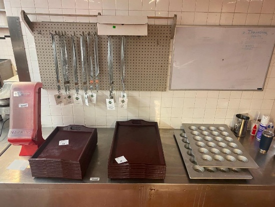 Huge Lot of Kitchen Supplies, See List Below: Trays, Baking Tins, Portable Ranges, Pans
