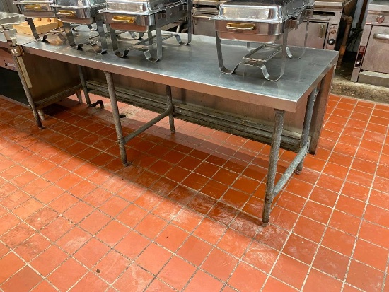 Stainless Steel Prep Table w/ Stainless Steel Side Panel, 96in x 30in x 34in H w/ Edlund Comm. Can