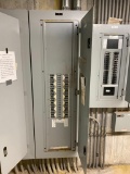 Siemens P3 800 Amps Max Panel, Full of Breakers, Cat. No. P2E68ML800ABS