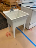 Warehouse / Mop Sink, Poly, 4 Removable Legs, Spray Wand Faucet & Plug, 24in x 24in, 12in Deep, 33in