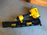 DeWalt Framing Air Nailer 2in to 3-1/4in