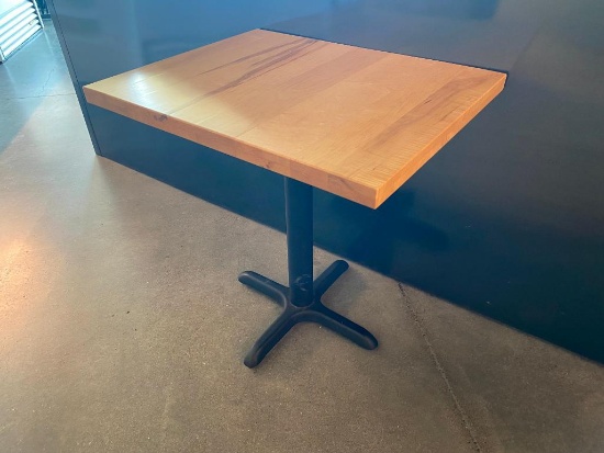 Restaurant Table w/ Solid Wood Top, Single Pedestal, 30in x 24in x 30in