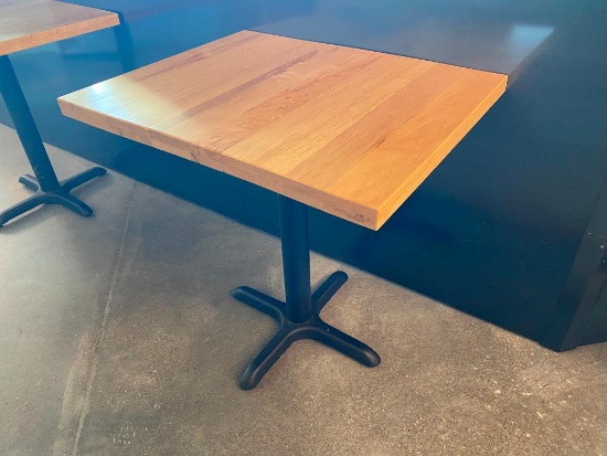 Restaurant Table w/ Solid Wood Top, Single Pedestal, 30in x 24in x 30in