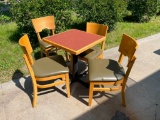 Restaurant Table and Four Chairs, 24in x 24in Table w/ 4 Wood w/ Cushion Chairs, Very Clean