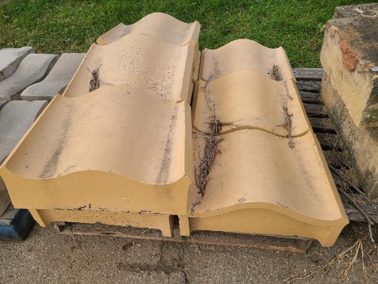 Pallet of Omaha Building Architectural Building Salvage, 9 Pieces, Approx. 20in x 16in
