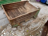 Steel Material Handing Basket, Area for Forks to Lift