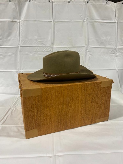 Winchester Size 7-3/8 XXX Beaver Vintage Mens Hat w/ Feather & Hat Box