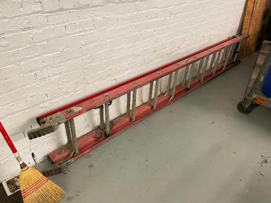 20ft Fiberglass Extension Ladder