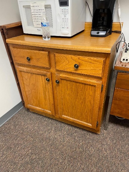 Base Cabinet w/ Laminate Top