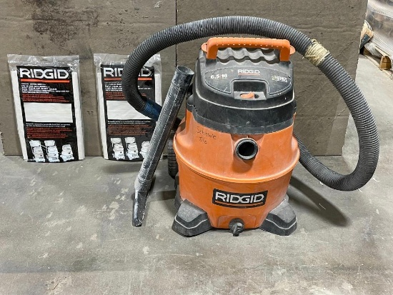 Ridgid Model: WD18510 6.5HP, 16 Gallon Wet/Dry Vac w/ 2 New Bags