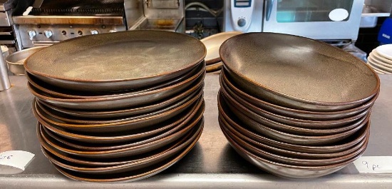 21 Restaurant Plates, 9in & 10in