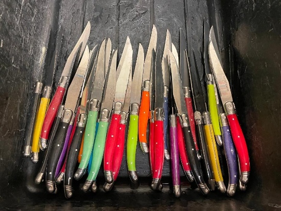 31 Colorful Knives