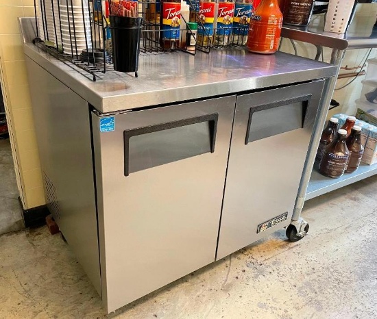 True Model TWT-36 Under-Counter 2-Door Work Top Refrigerator, NSF
