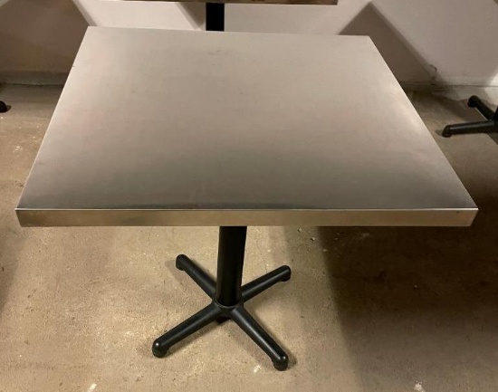 Stainless Steel Top Restaurant Table w/ Single Pedestal Base, 30in x 30in x 29.5in H, High Quality