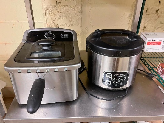 Farberware Fryer, Aroma Slow Cooker, Steamer, Rice Cooker - Both Untested, But Clean